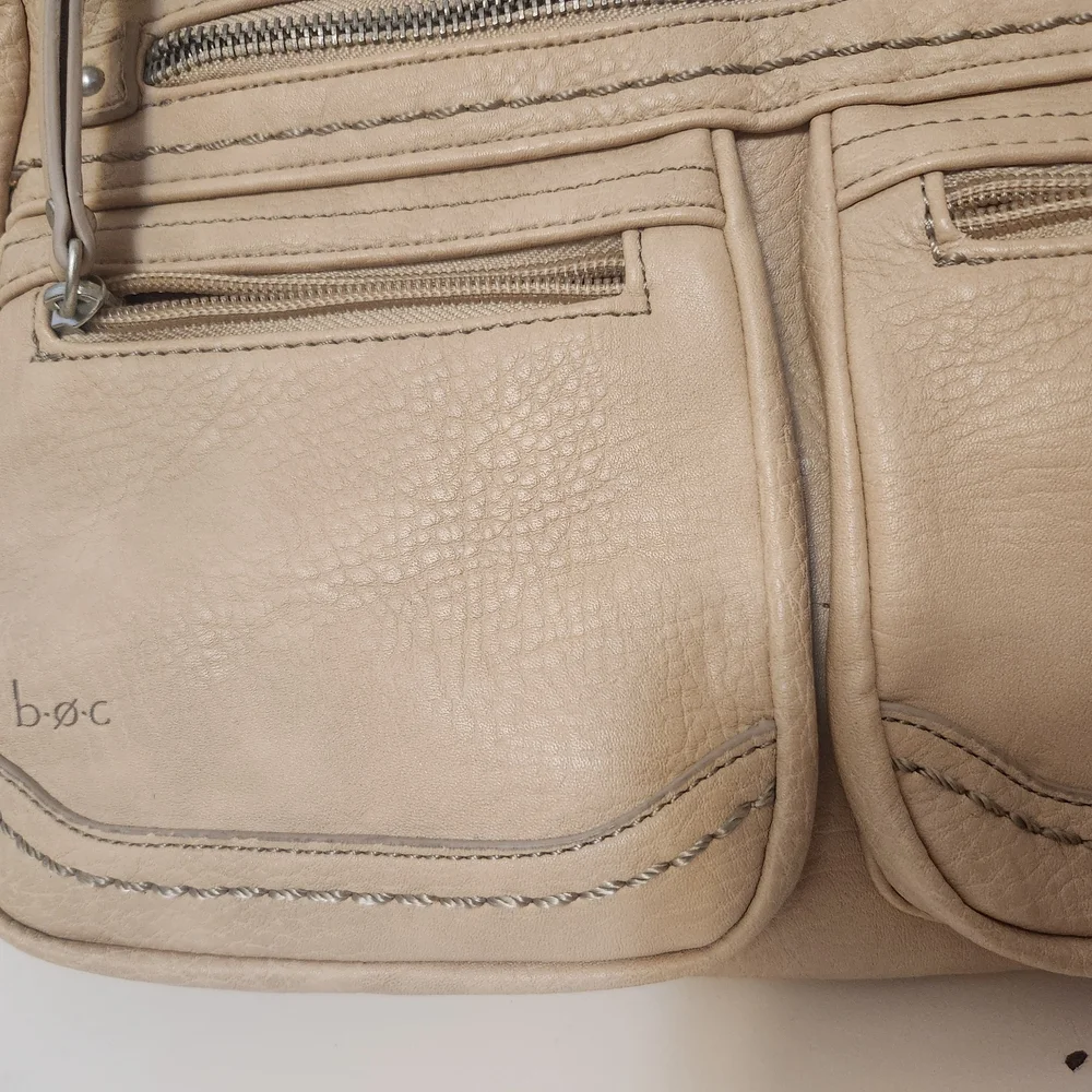 NEW Boc Cream Women's Zipper Pockets Bag - Picture 2 of 11